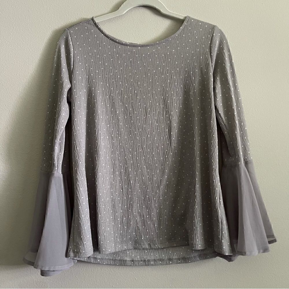 Lauren Conrad long sleeve flare top size xs